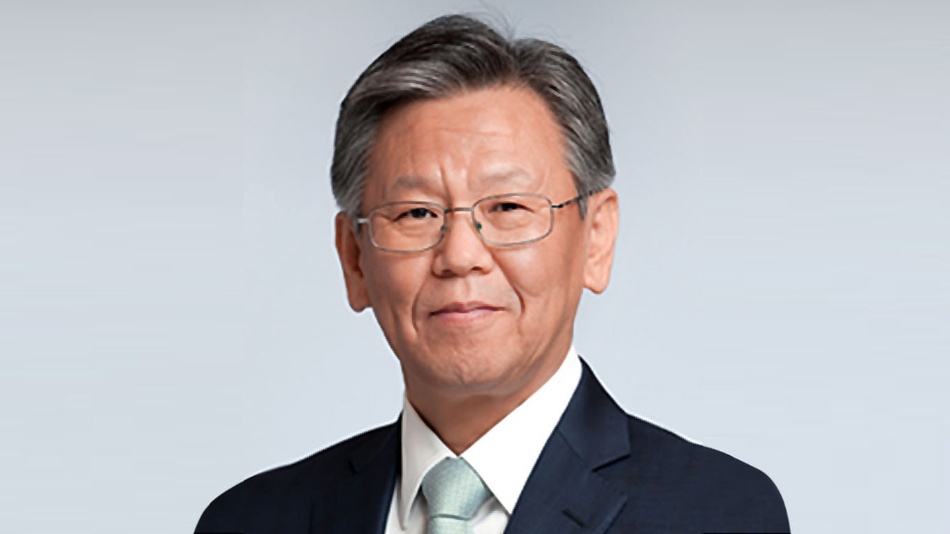 Dr. Yi Hyon Paik